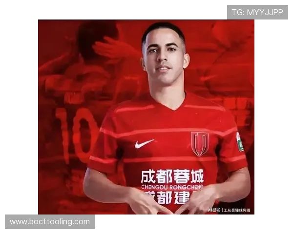 罗慕洛角球破门成都开局两连胜